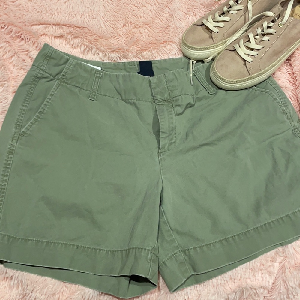 GAP cargo shorts